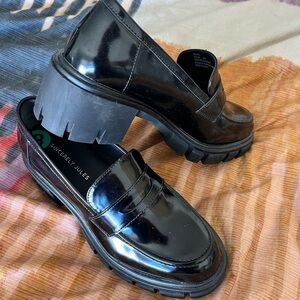 Chunky loafers
